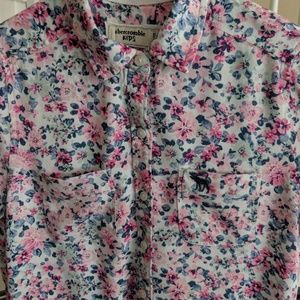 Abercrombie Kids Floral button up shirt 10/12